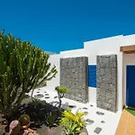 Botanica - Spacious, Heated Pool And Bbq, Sunny Terrace, Garden & Mountain Views