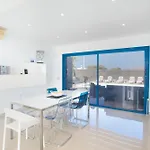 Villa Botanica - Spacious, Heated Pool And Bbq, Sunny Terrace, Garden & Mountain Views *