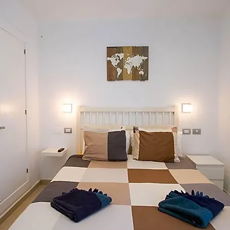Botanica - Spacious, Heated Pool And Bbq, Sunny Terrace, Garden & Mountain Views * Playa Blanca (Lanzarote)