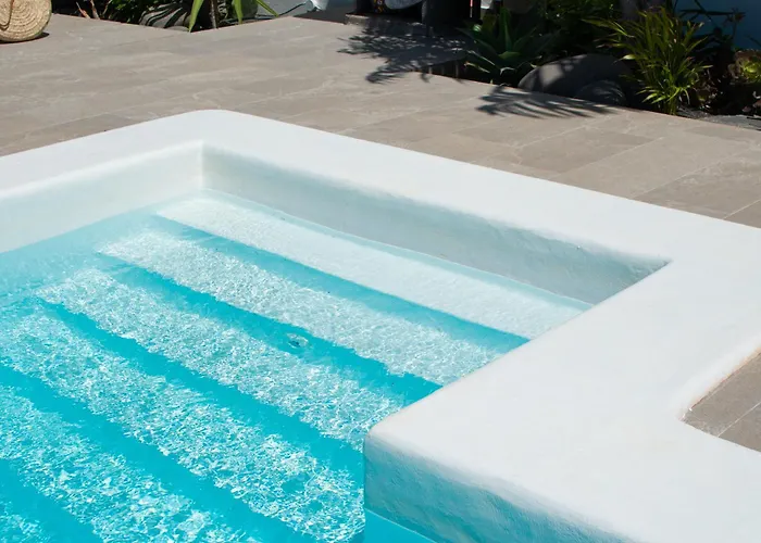 Botanica - Spacious, Heated Pool And Bbq, Sunny Terrace, Garden & Mountain Views 빌라 플라야블랑카