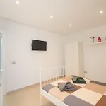 Botanica - Spacious, Heated Pool And Bbq, Sunny Terrace, Garden & Mountain Views