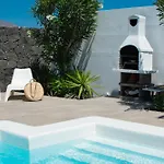 Botanica - Spacious, Heated Pool And Bbq, Sunny Terrace, Garden & Mountain Views